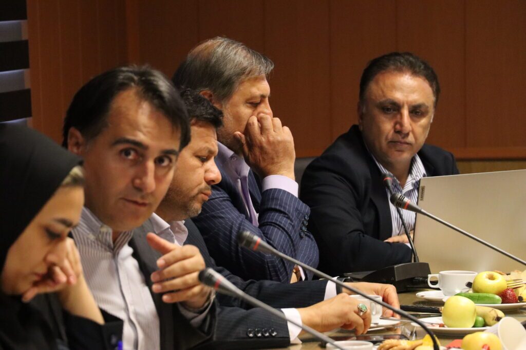 اولین نشست هم‌افزایی گروه کاشی و سرامیک شرکت‌های تابعه صدرتامین در سال ۱۴۰۳ برگزار شد