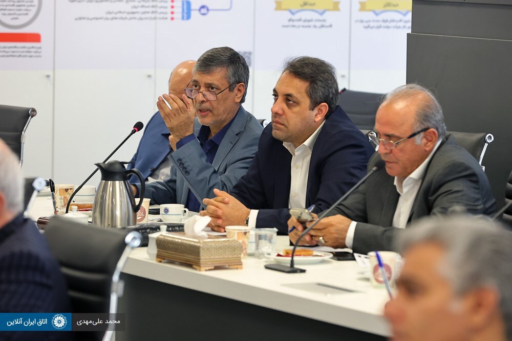 از ظرفیت‌های کارشناسی اتاق ایران برای حل چالش‌های اقتصادی استفاده شود