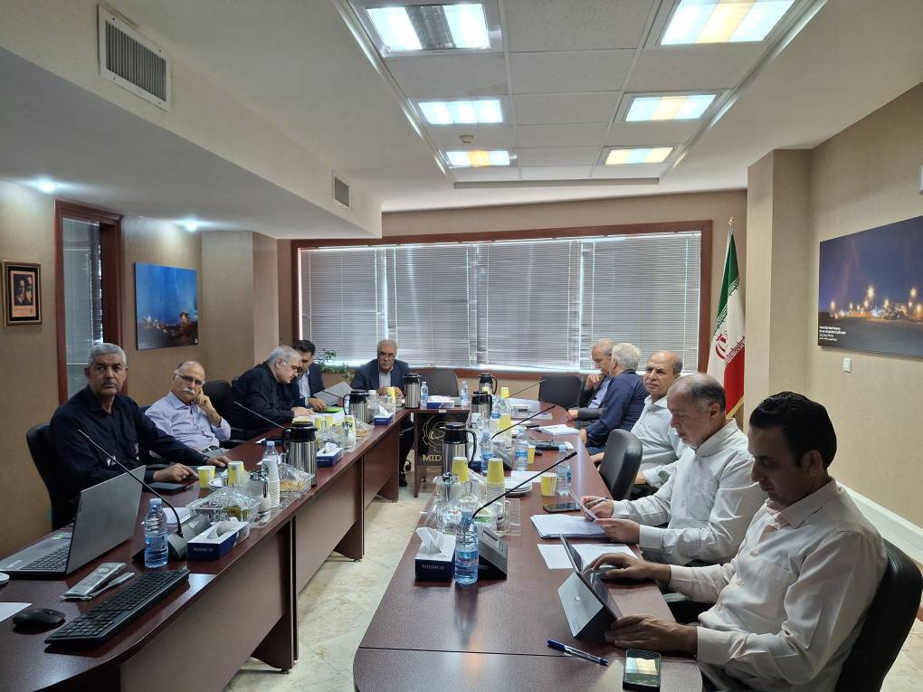 به طور همزمان در تهران، کرمان و اصفهان دویستوسی وپنجمین جلسه تولید برگزار شد به طور همزمان در تهران، کرمان و اصفهان دویستوسی وپنجمین جلسه تولید برگزار شد