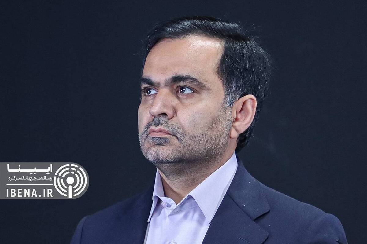 کاهش نوسانات دلار با مدیریت بازارساز/ عملکرد بانک مرکزی قابل تقدیر است