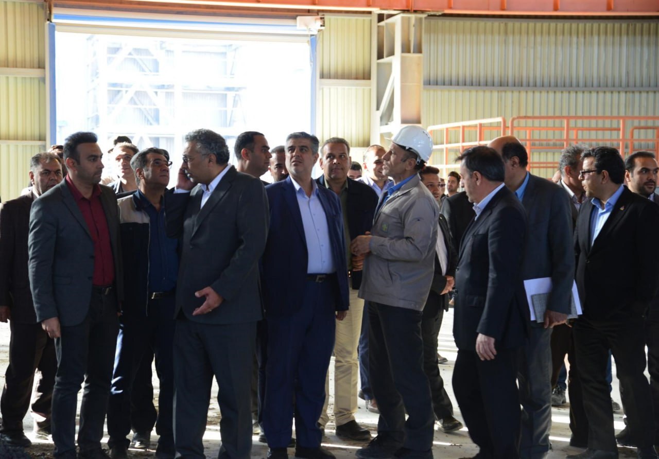 بازدید استاندار مرکزی از پروژه کارخانه کربن صنعت امیرکبیر (واحد آندسازی شرکت آلومینیوم ایران)