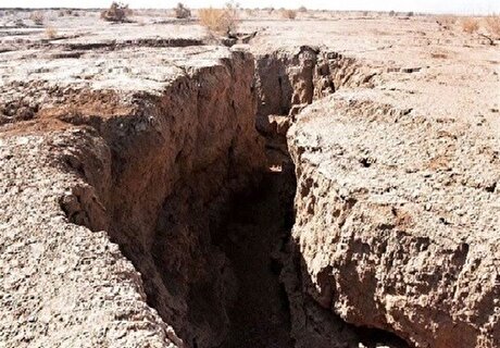 بحران فرونشست در تهران؛ چاه‌های عمیق راه‌حل تکراری مدیریت آب