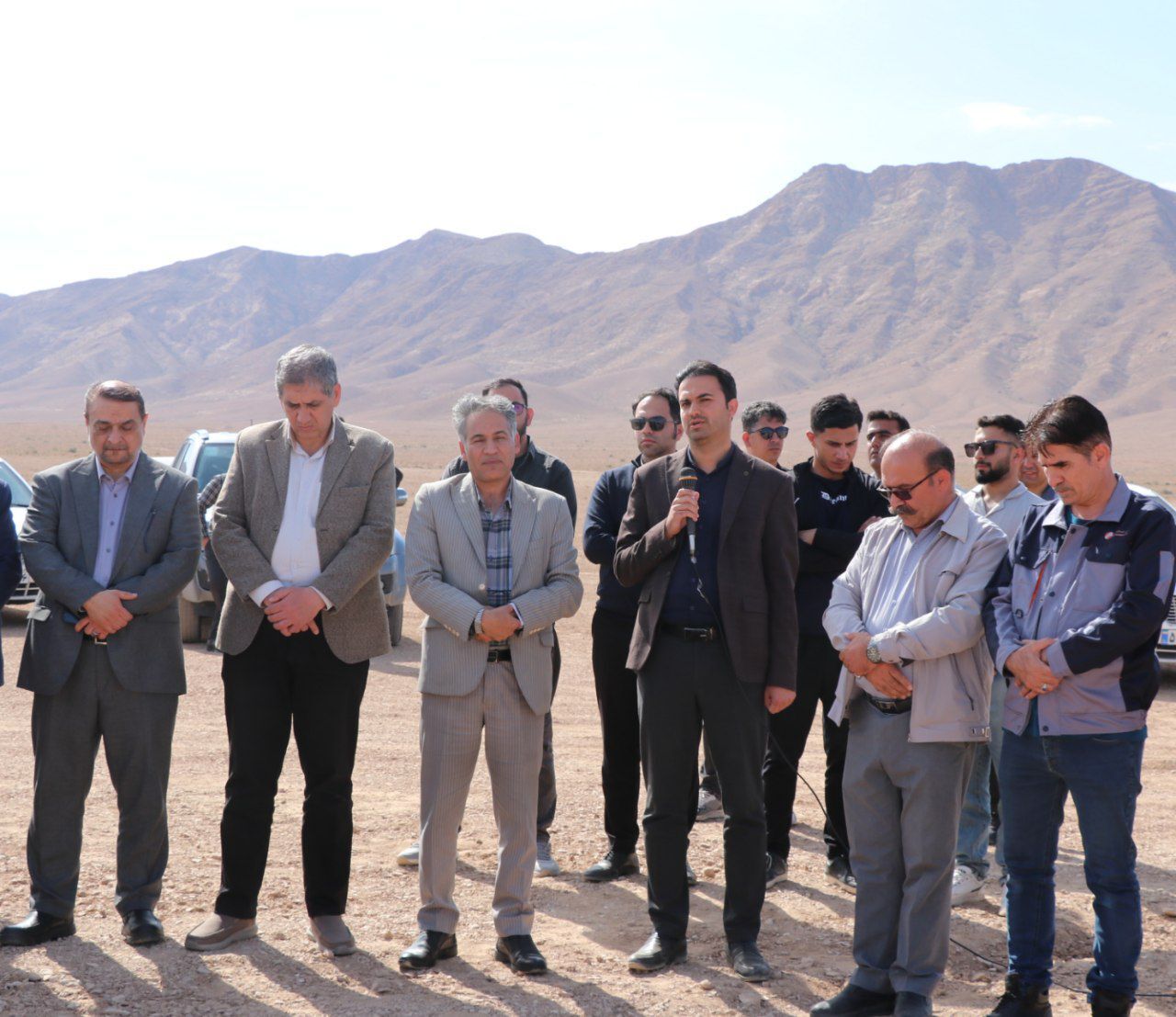 آغاز عملیات اجرایی احداث نیروگاه ۶۰ مگاواتی برق خورشیدی شرکت آلومینای ایران