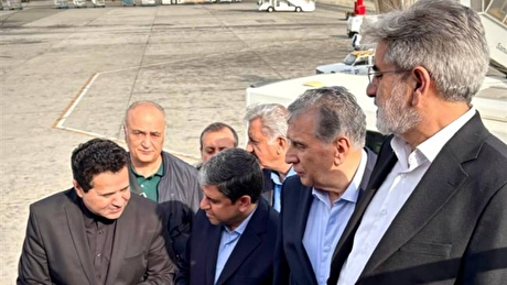 رئیس اتاق ایران در رأس هیات تجاری کشورمان عازم باکو شد/ گسترش روابط ایران و آذربایجان با تمرکز بر استان‌های مرزی